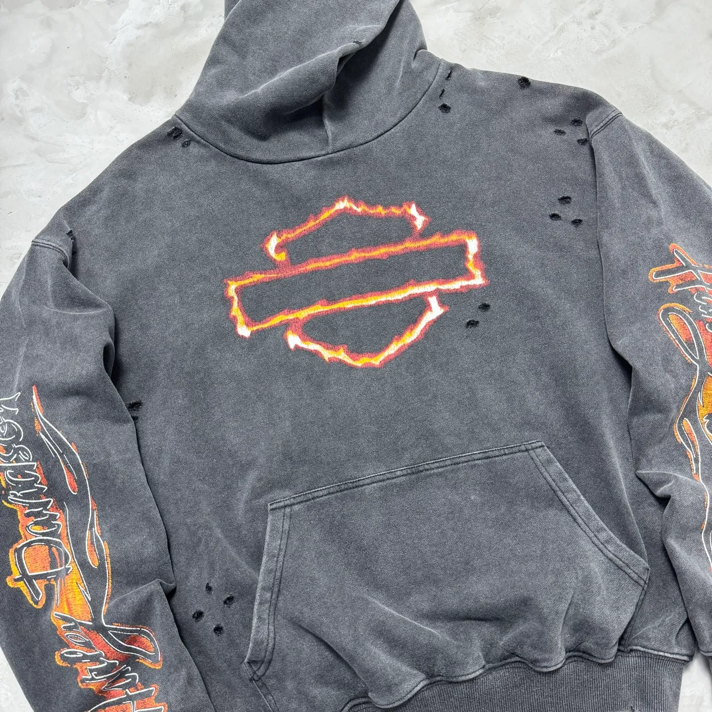 P268 # CHE-60 Saint "West Coast Chopper Harley Flame West Coast Cross" limited edition washed distressed hooded sweatshirt with multi-position hand-damaged craftsmanship. Heavy Assute fermentation and washed with water fade. Size: S M L XL